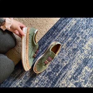 New size 9 flat espadrilles, never worn.